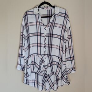JustFab High Low White and Gray Flannel Size M